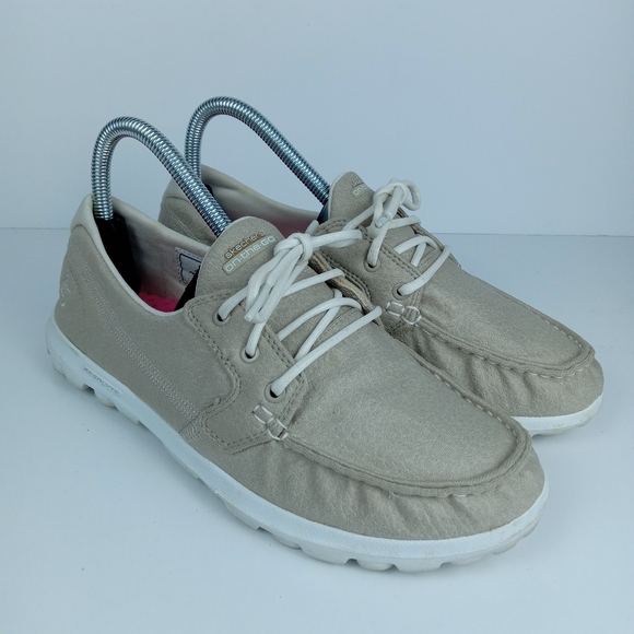 Skechers On The Go Shoes Womens Size 8 Beige Comfort Casual Walking Memory Foam - Picture 1 of 8